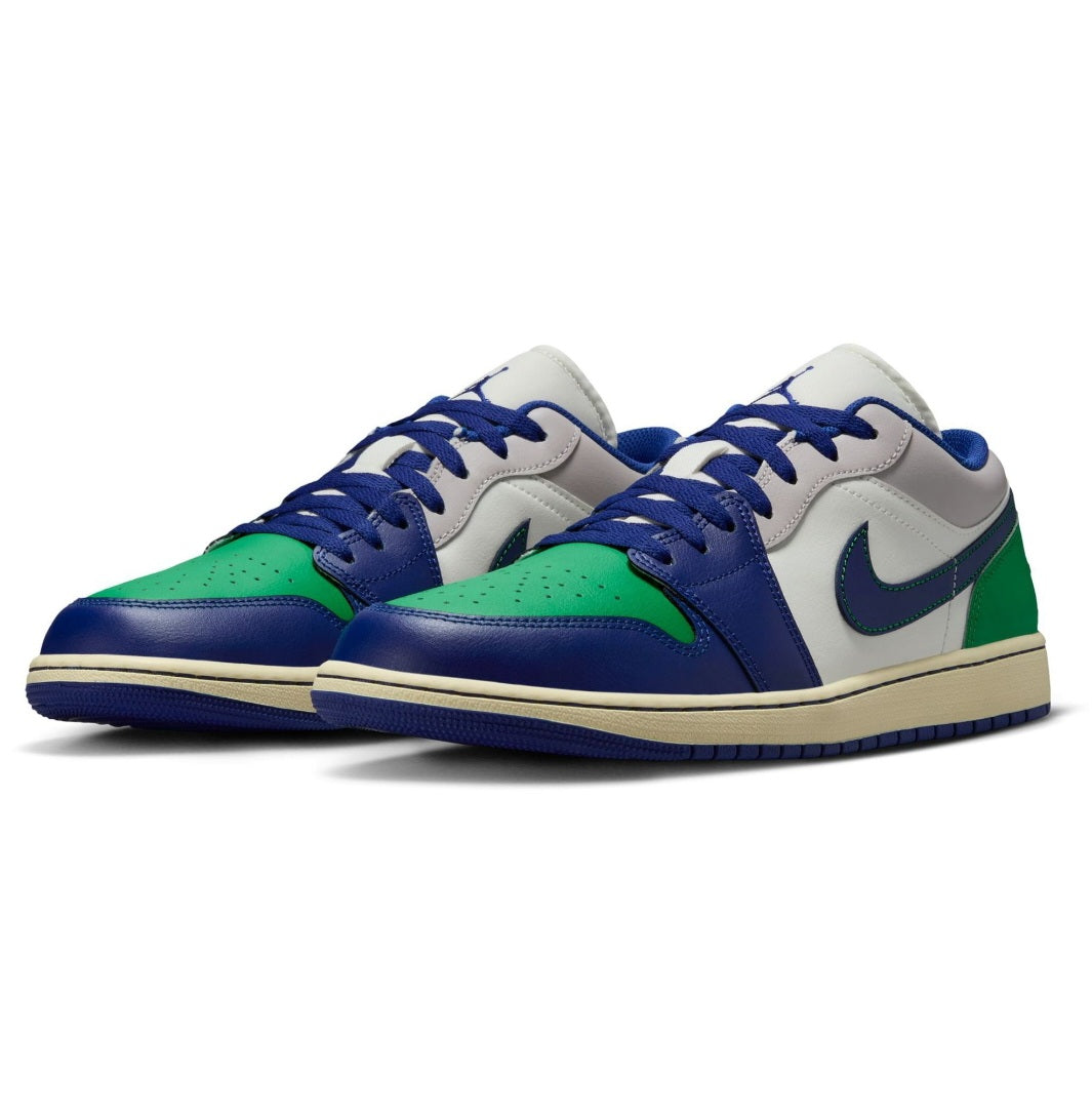 Jordan
Air Jordan 1 Low Rare
Men – Sail/Deep Royal Blue-stadium Green - Size US 9