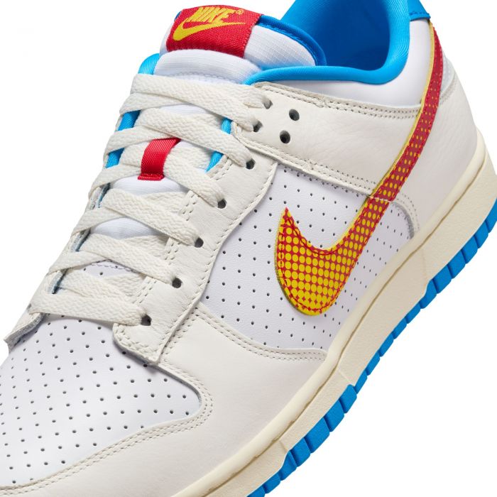 Nike - Men's Dunk Low Retro SE
Pop Art Sail Photo Blue Sail/Tour Yellow/Photo Blue/University Red Shoes - Size US M 8