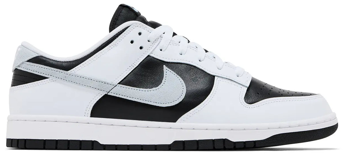 Nike Dunk Low
Reverse Panda 2.0