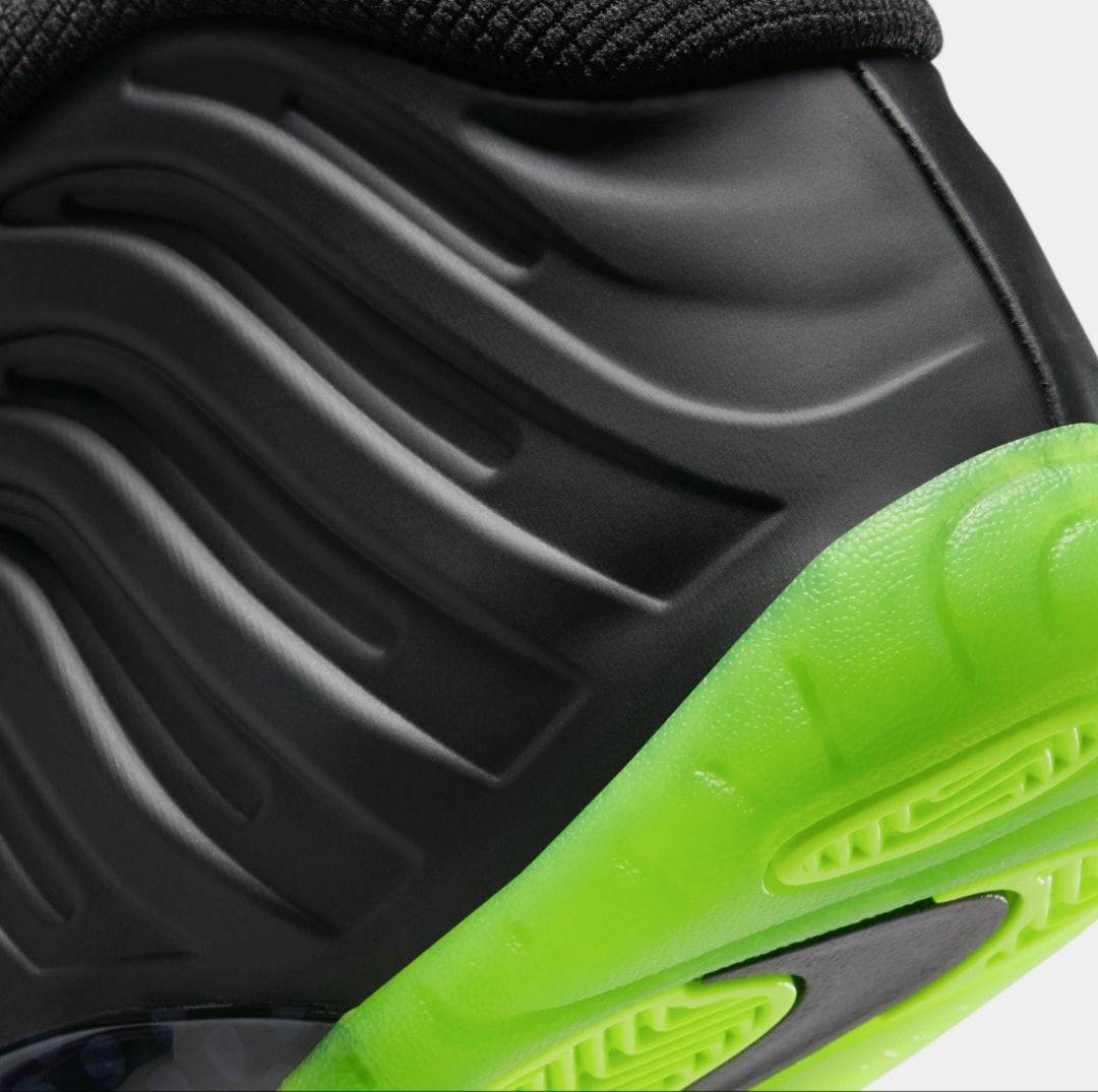 Nike Youth Little Posite One Returning in “Black Cactus” (GS) DZ2852-001 Size: US 6.5Y
