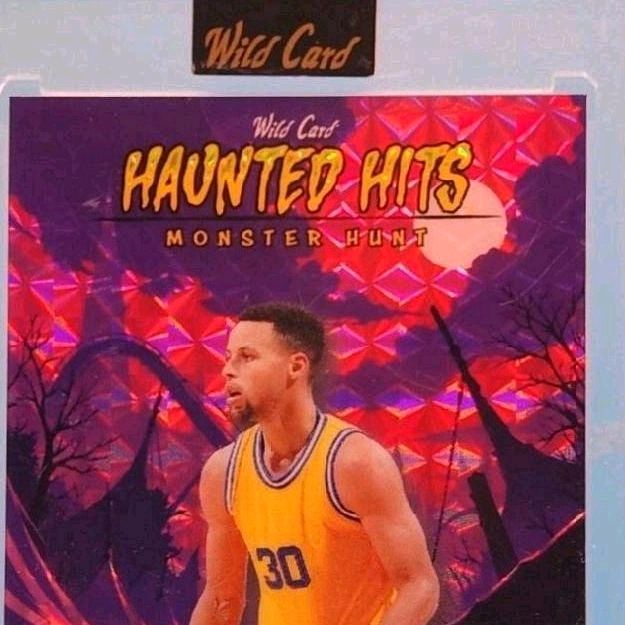 Stephen Curry GoldenState Warriors  - 2025 Wild Cards "Haunted Hits" SP Monster Hunt Pink Prizm Village 1 of 2 Card
