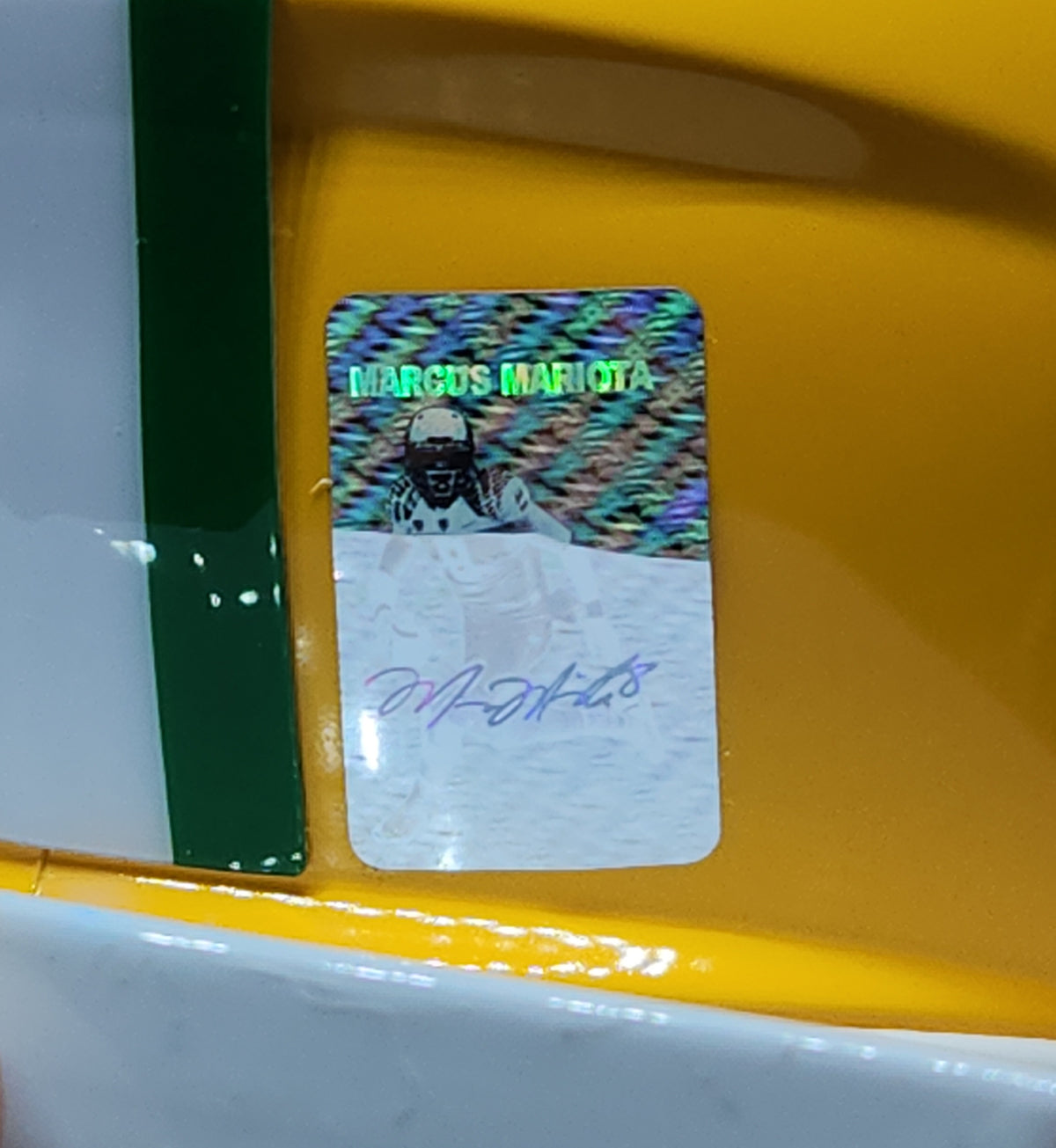 Marcus Mariota Throwback Oregon Ducks Autographed Riddell Mini Helmet - Marcus Mariota Authenticated Services