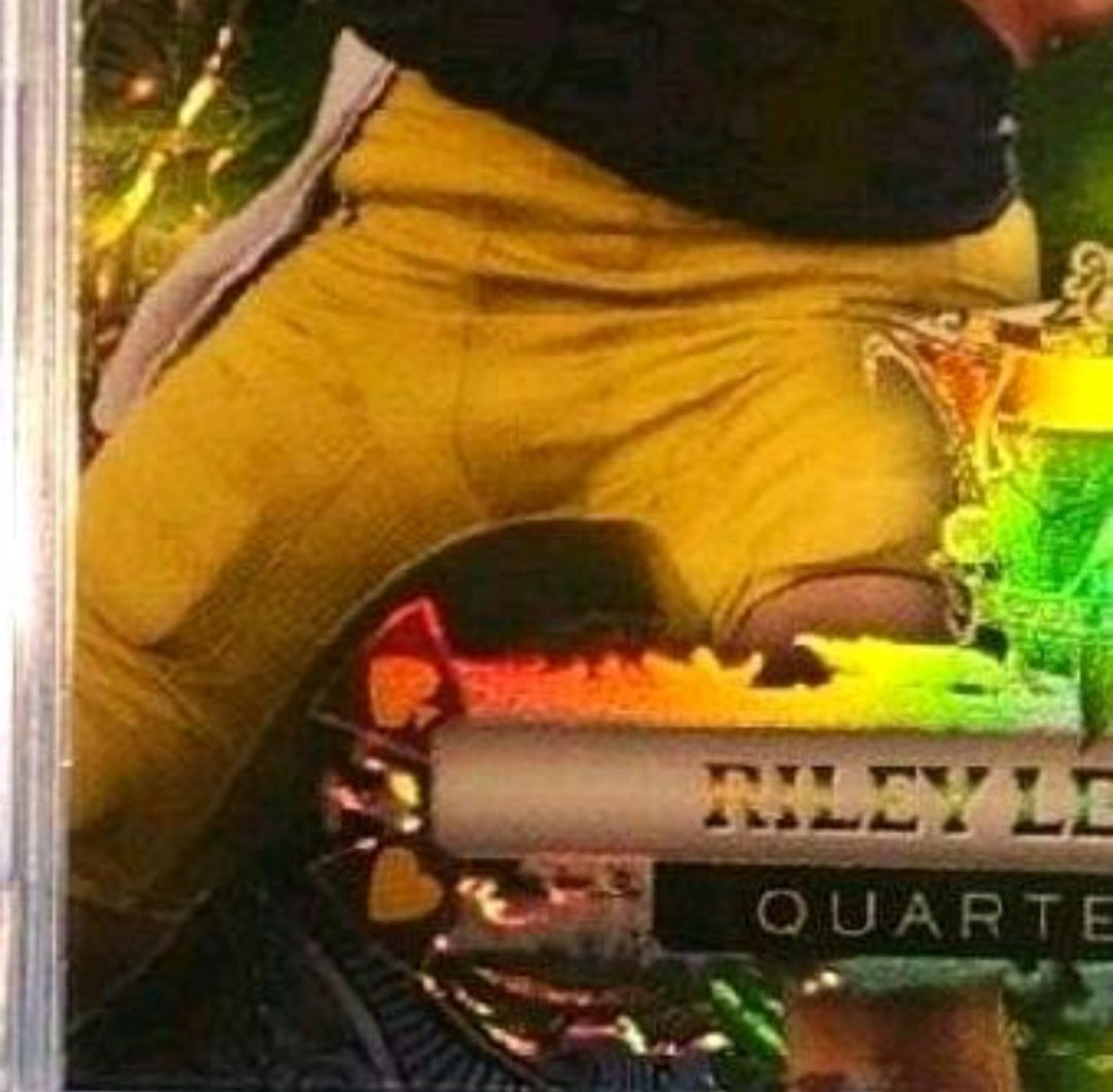Riley Leonard Notre Dame - 2024 Wild Card "7 Card Studs Heart" 3 of 3 Green Prizm PRC Rookie Card