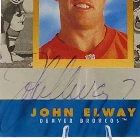 John Elway Denver Broncos - 1996 Pinnacle "Laserview Autographs" Autographed & Inscribed to 1096 of 3100 Trading Card (Card Year to card number match)