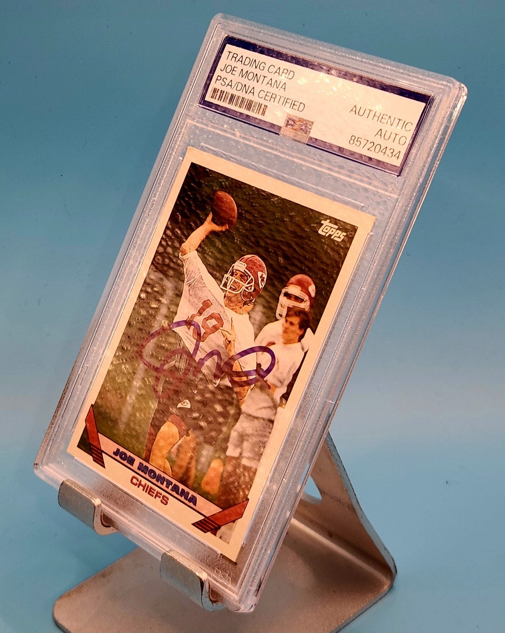 Joe Montana NFL Legend 1993 Topps Autograph Card #200 PSA/DNA