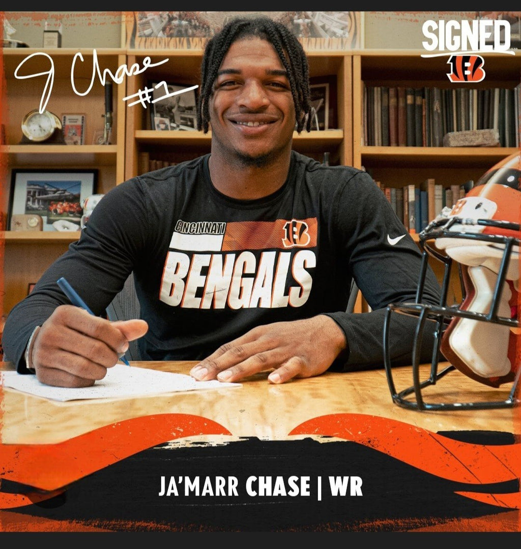 Ja'Marr Chase Bengals Signed Orange Pro-Cut Football Jersey (BAS) Hologram Sz XL
